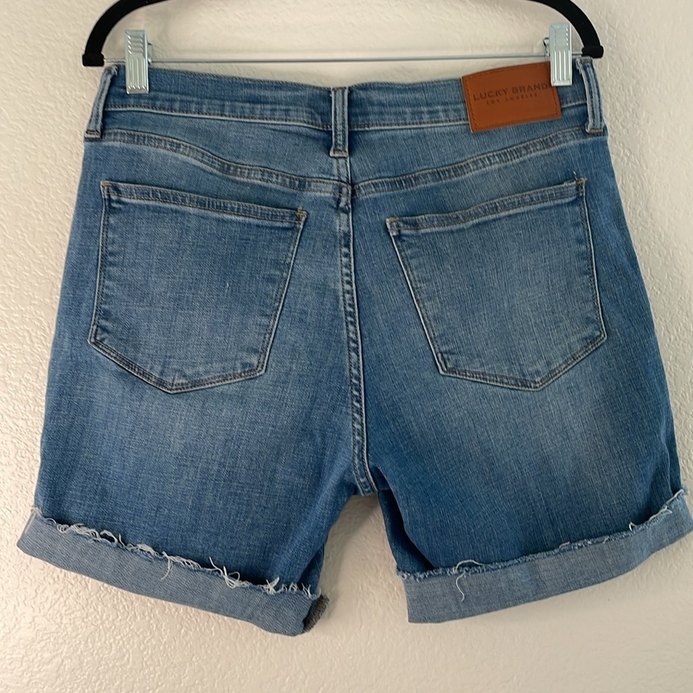 Lucky Brand Classic Blue Jeans shorts size 12/31 - Picture 4 of 5